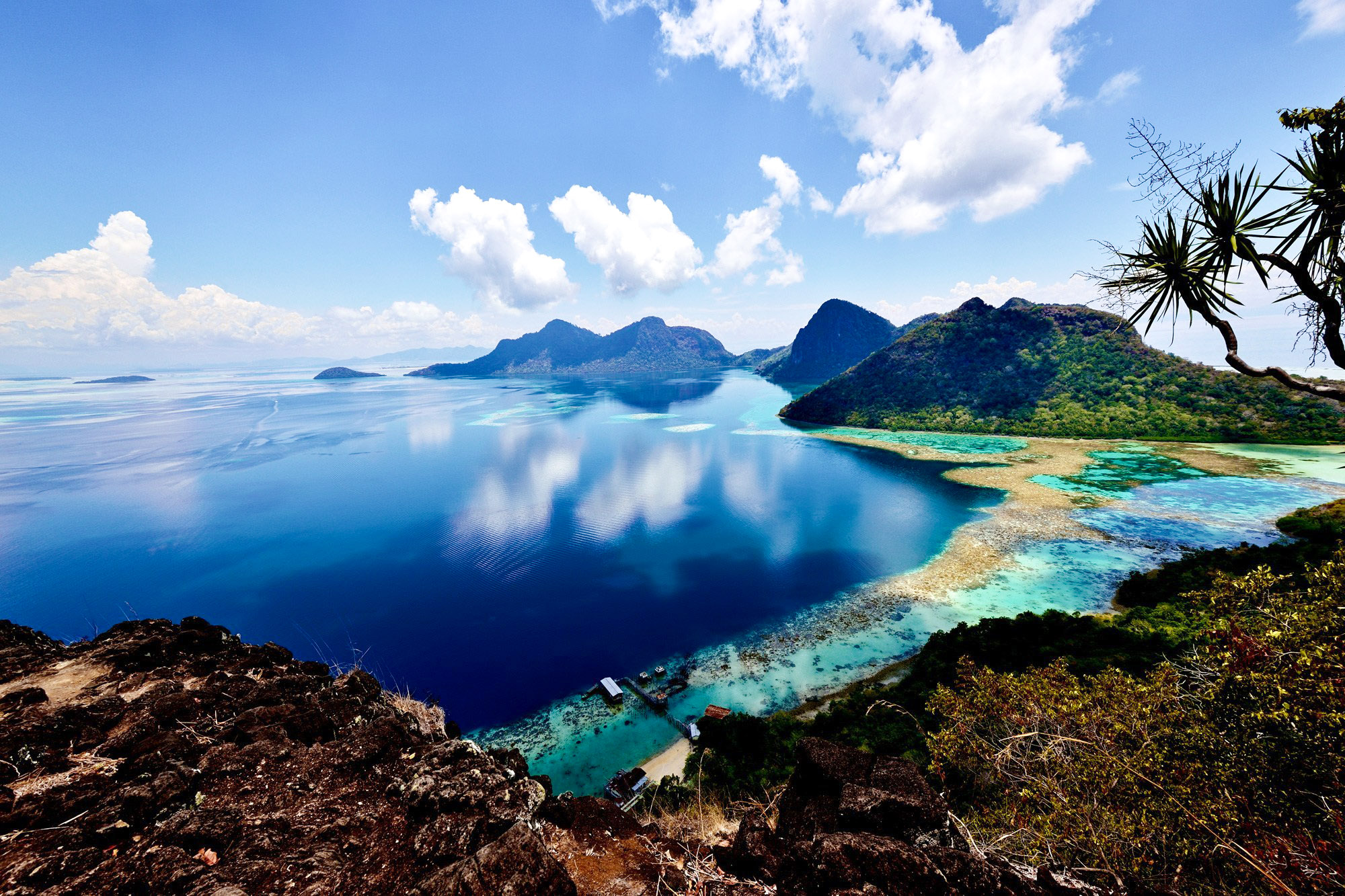 Top 4 Island Escape in Malaysia Image