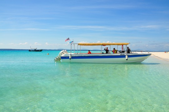 Islands in Semporna Image