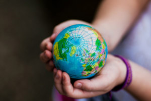 5 Ways To Be A More Sustainable Traveller Image
