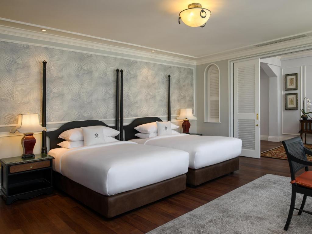 Eastern & Oriental Hotel Image