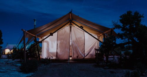 Sleep Under The Stars With These 5 Glamping Spots Banner Image