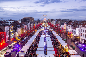 The 10 Most Charming Christmas Markets Around The World Image