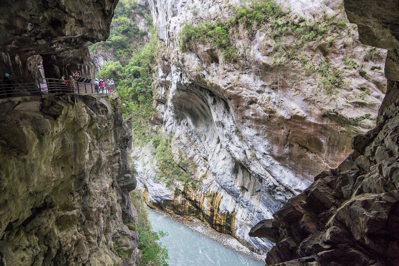 Adventurous EcoTourism Activities in Taiwan Worth Experiencing Image